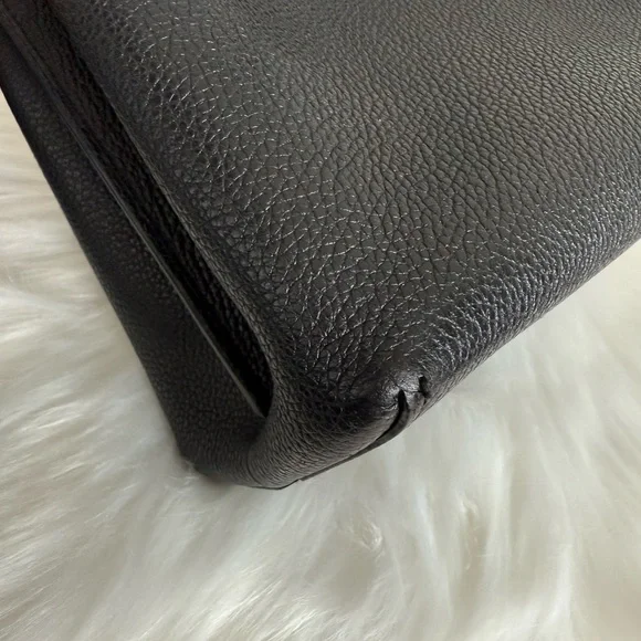 Coach bucket bag - Picture 9 of 14